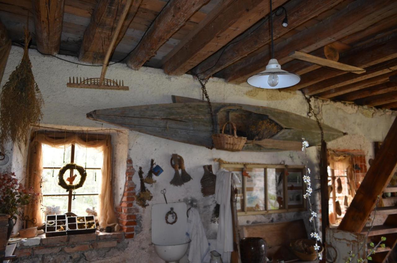Apartma Nika Planina  Zewnętrze zdjęcie